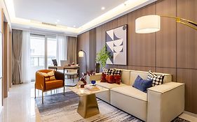 卓越国际公寓（会展中心店）